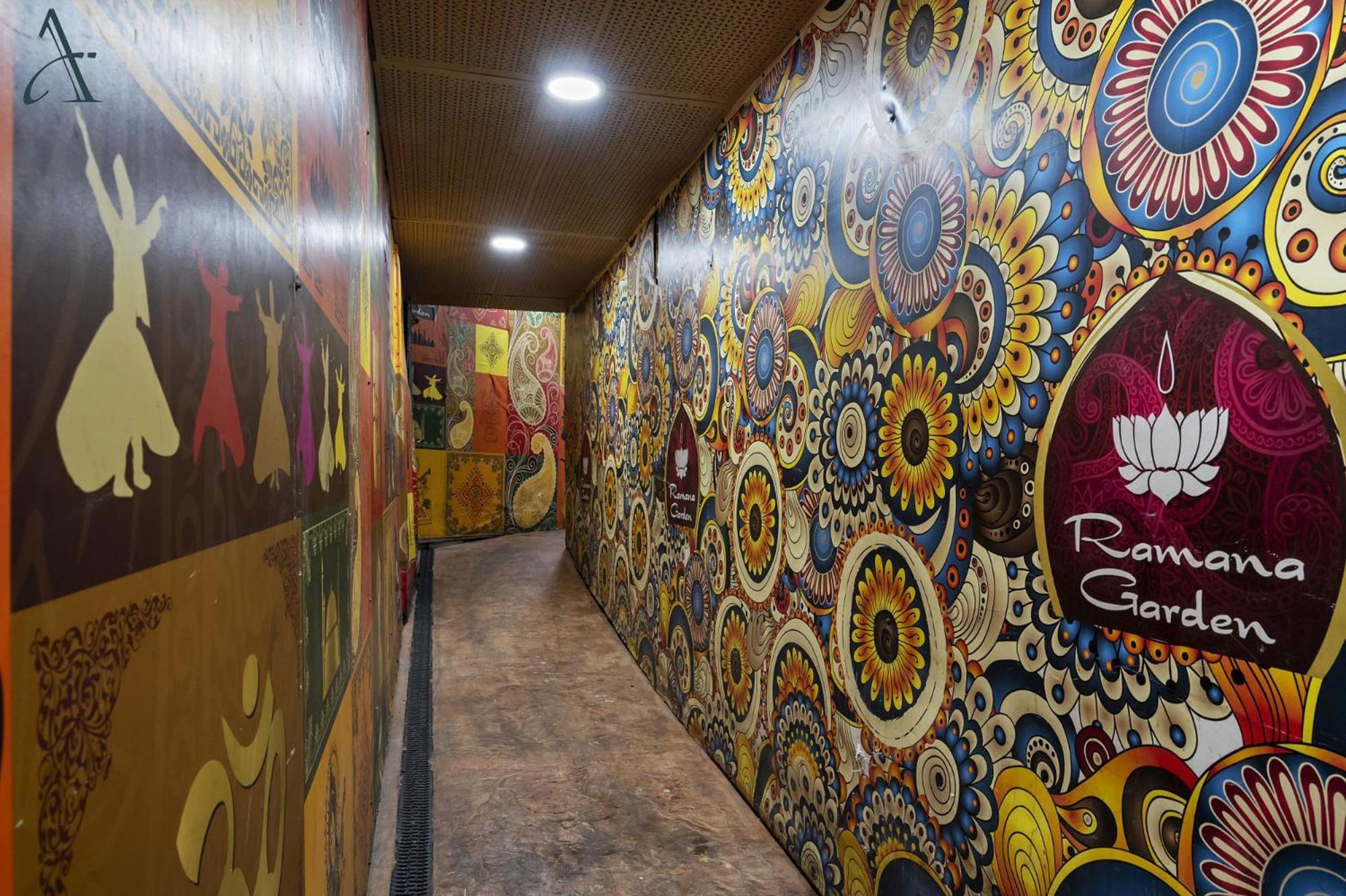 Ramana Garden Hostel - Self-Service Accommodation ブカレスト エクステリア 写真